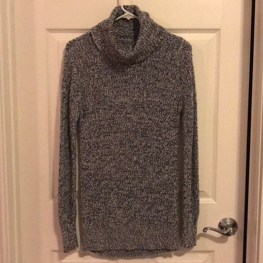 Abercrombie & Fitch tunic sweater